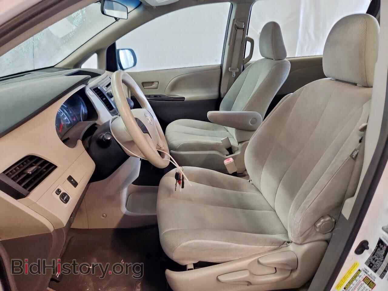 2013 TOYOTA All Models - VIN: 5TDZK3DC8DS356688 - Фото 7