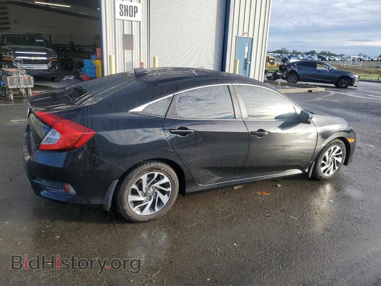 2017 HONDA CIVIC - VIN: 19XFC2F72HE207929 - Фото 3