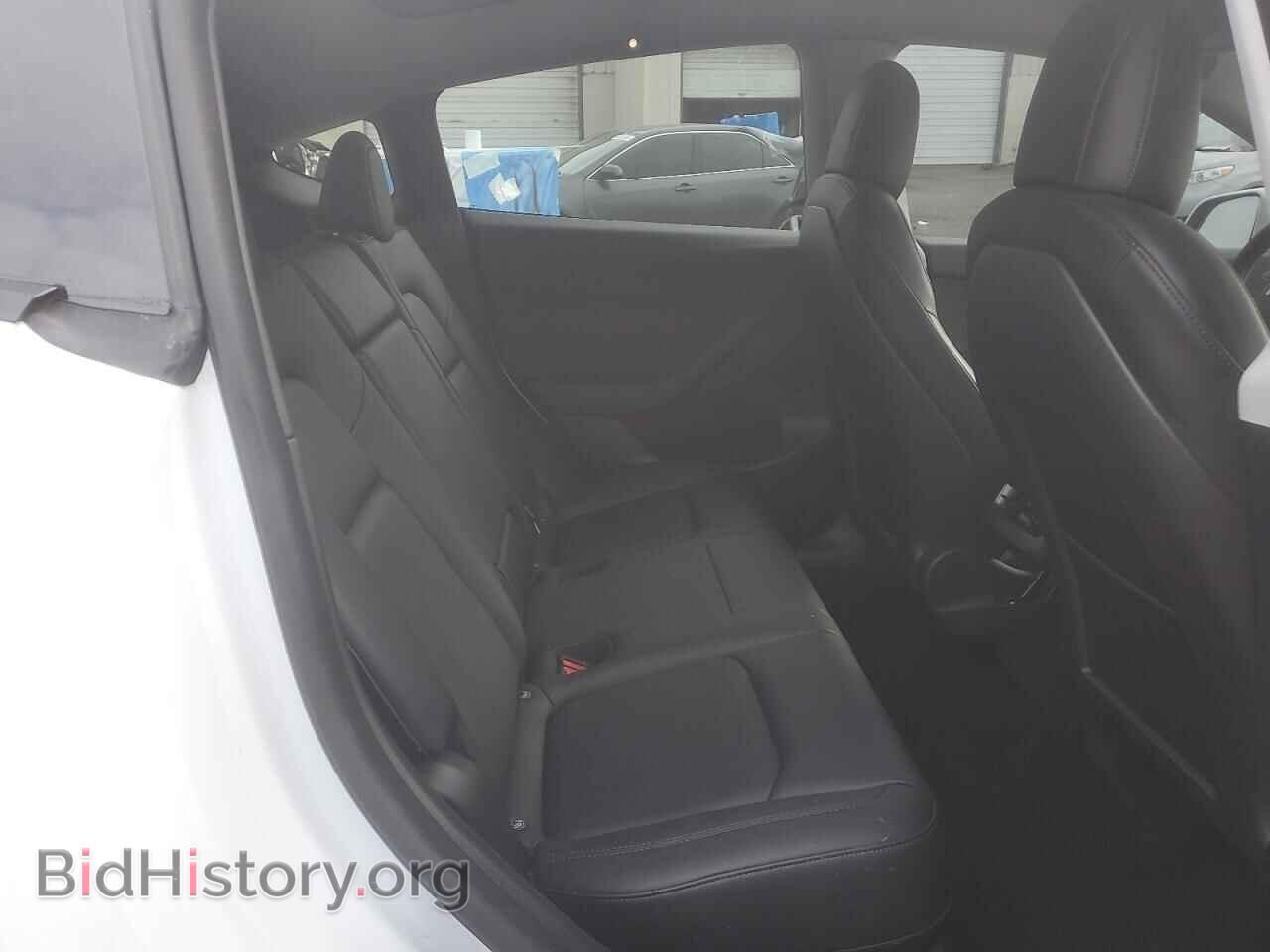 2022 TESLA MODEL Y - VIN: 7SAYGDEE3NF444284 - Фото 10