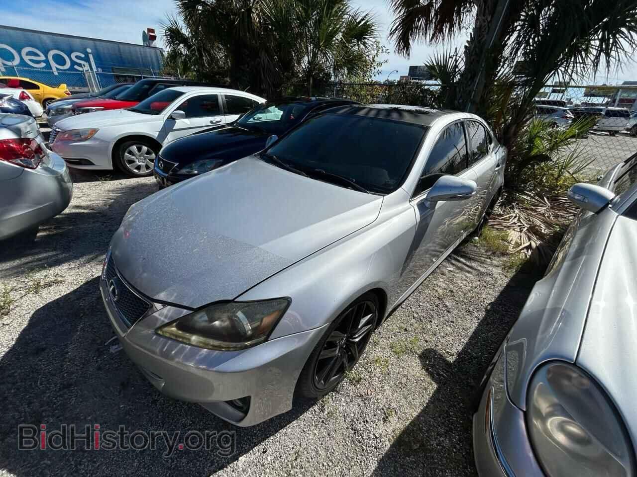 2011 LEXUS IS - VIN: JTHBF5C20B5141236 - Фото 2