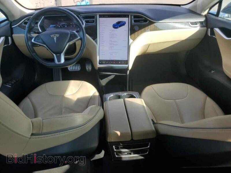2013 Tesla MODEL S (VIN 5YJSA1DP2DFP14707) — photo 8 of 13