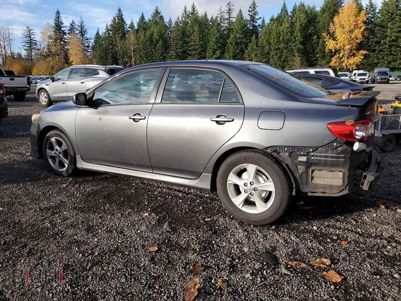 2011 TOYOTA COROLLA - VIN: 2T1BU4EE7BC561992 - Фото 2