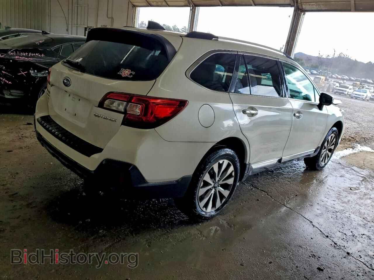 2019 SUBARU OUTBACK - VIN: 4S4BSATC6K3223235 - Фото 3