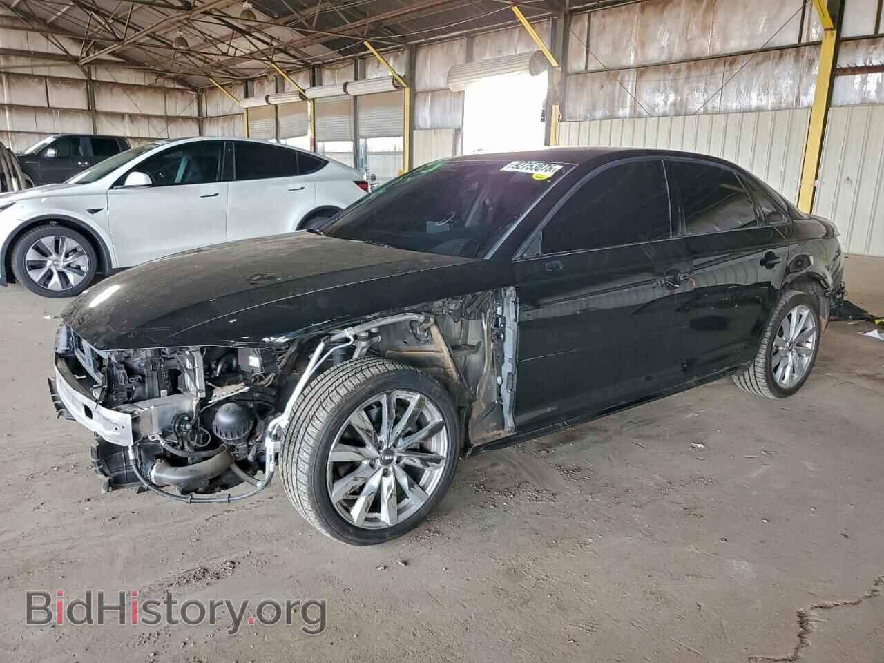 Photo WAUKMAF40JN019727 - AUDI A4 2018