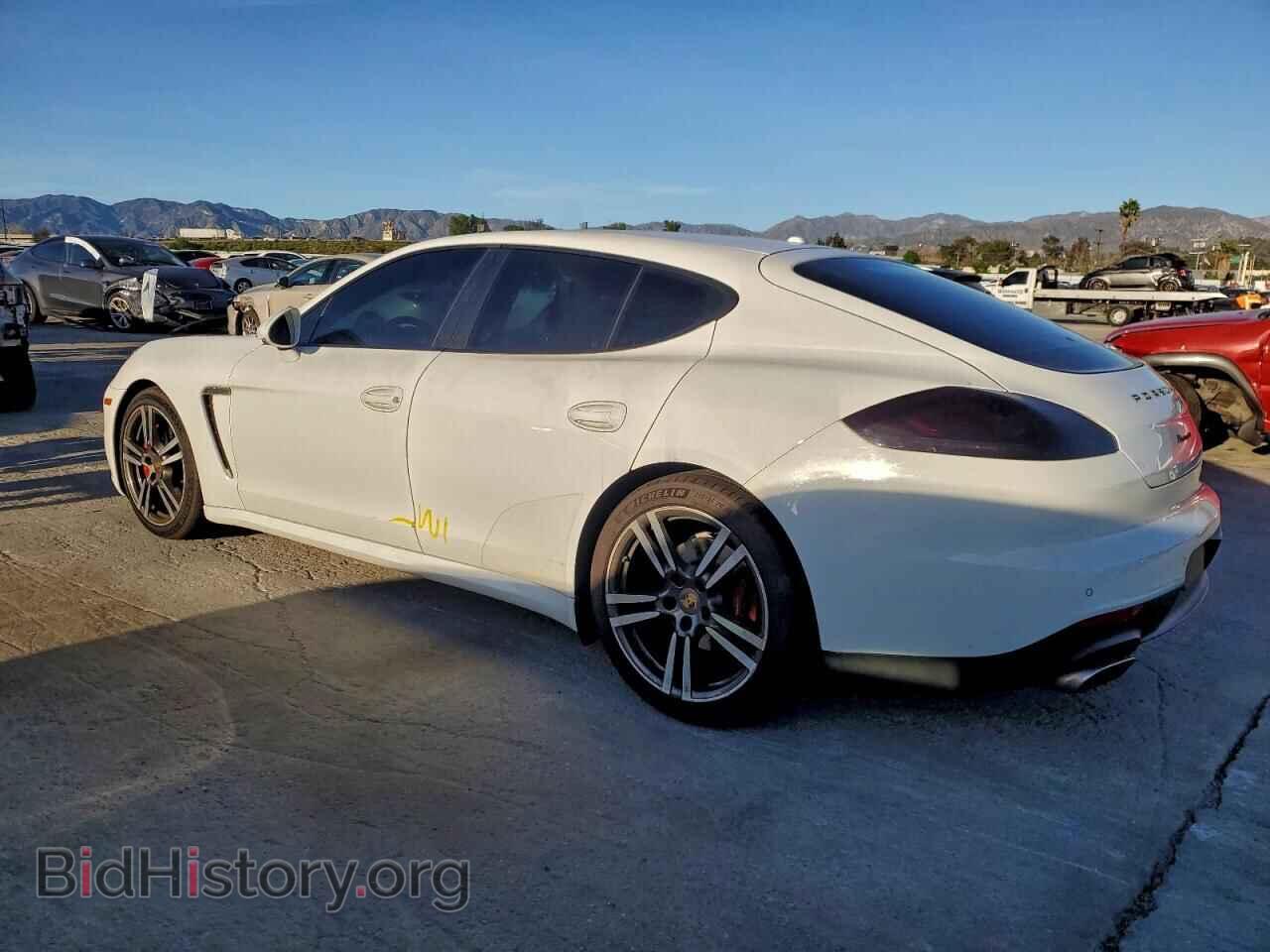 2014 PORSCHE PANAMERA - VIN: WP0AA2A75EL009789 - Photo 2