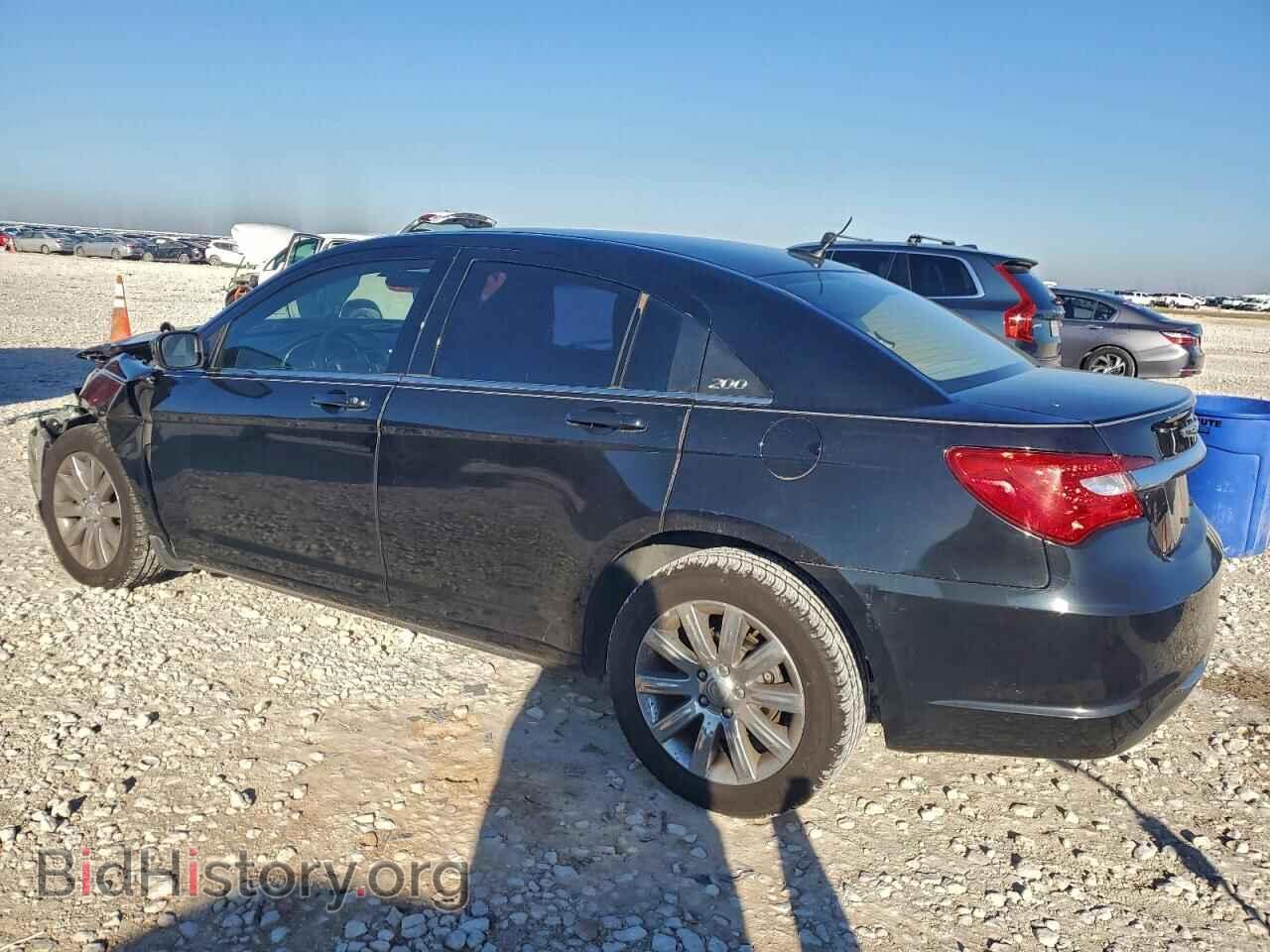 2013 CHRYSLER 200 - VIN: 1C3CCBBB6DN604860 - Фото 2