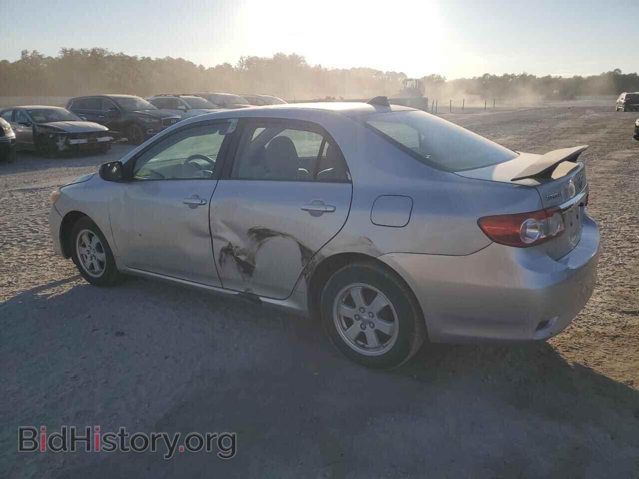 2011 TOYOTA COROLLA - VIN: 2T1BU4EEXBC566474 - Photo 2