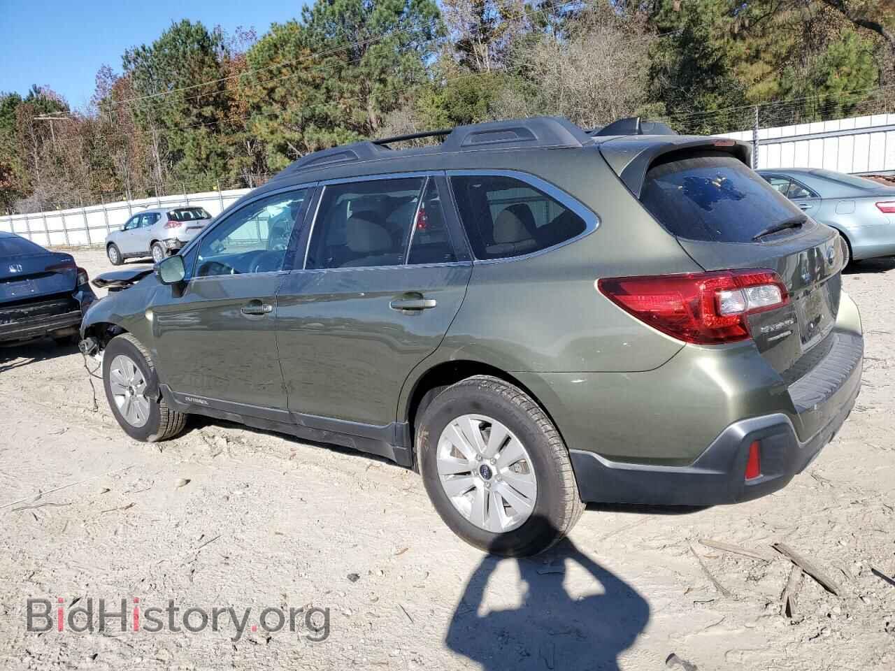 2018 SUBARU OUTBACK - VIN: 4S4BSAHC5J3206093 - Фото 2