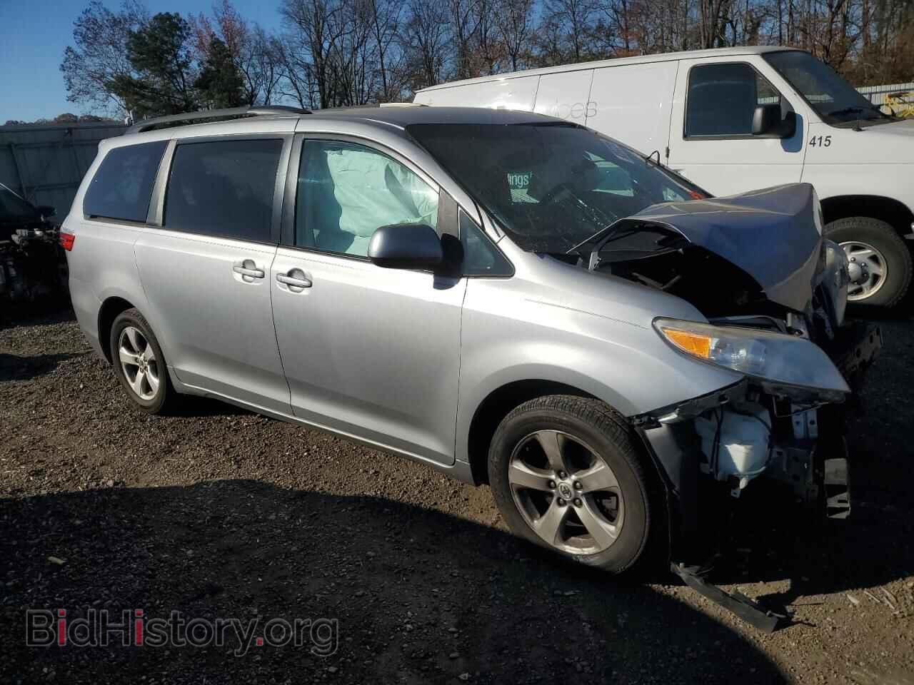 2017 TOYOTA All Models - VIN: 5TDKZ3DC5HS784091 - Фото 4