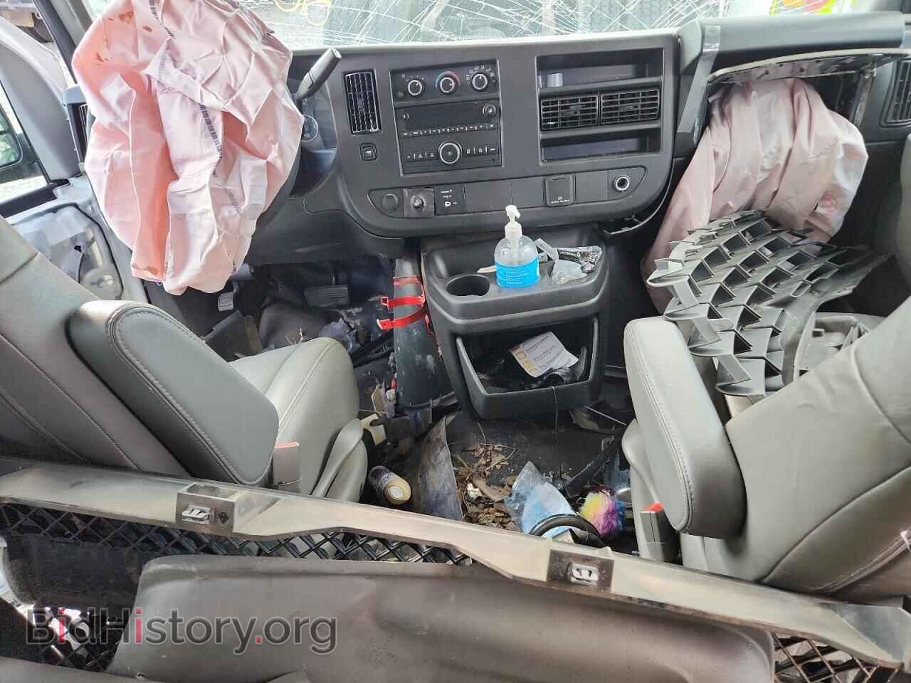 2018 CHEVROLET EXPRESS - VIN: 1GAZGNFP6J1340309 - Фото 8