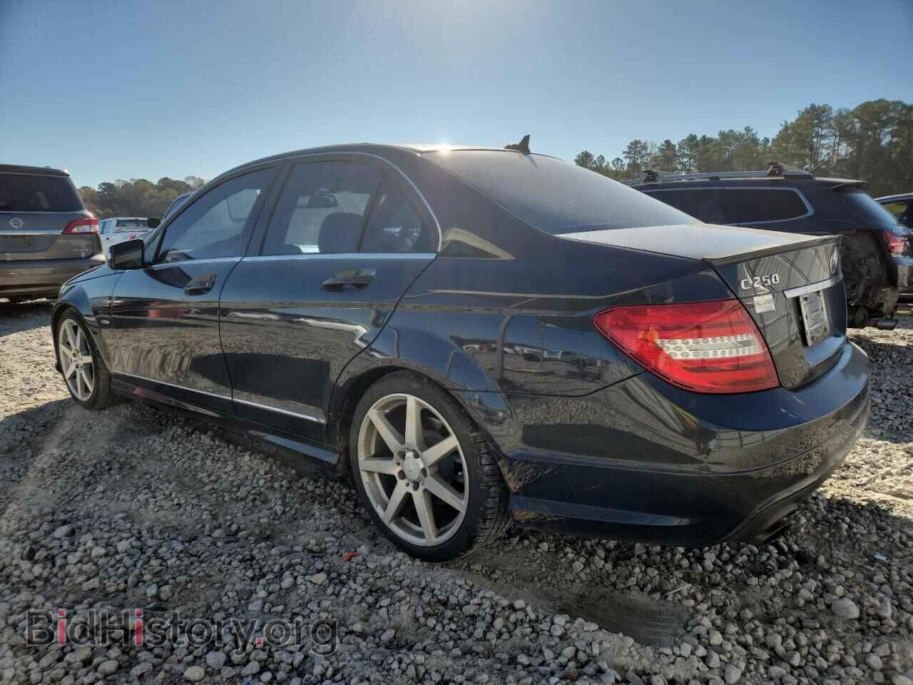 2012 MERCEDES-BENZ C-CLASS - VIN: WDDGF4HB2CA683270 - Фото 2