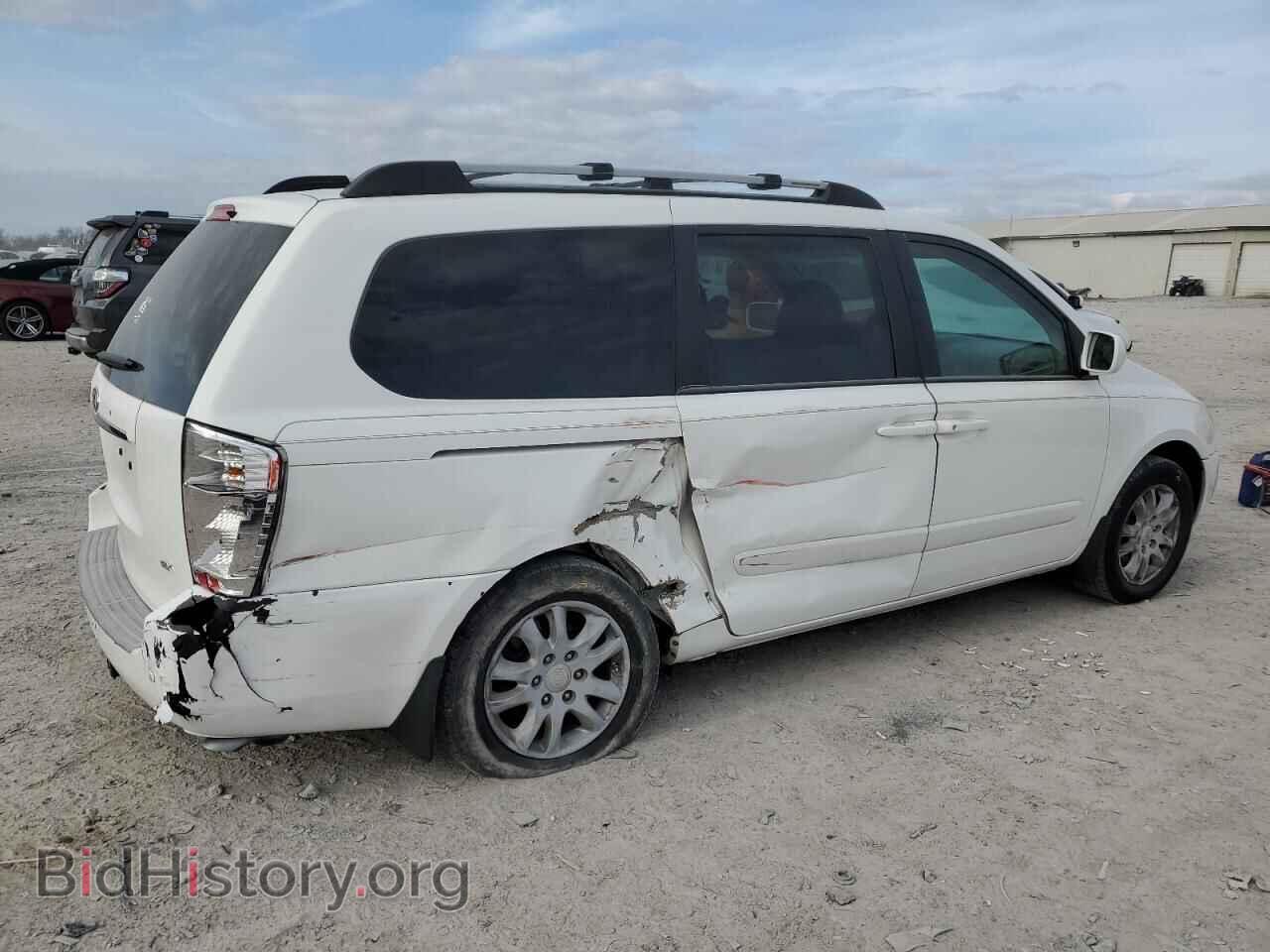 2007 KIA All Models - VIN: KNDMB233076112057 - Photo 3
