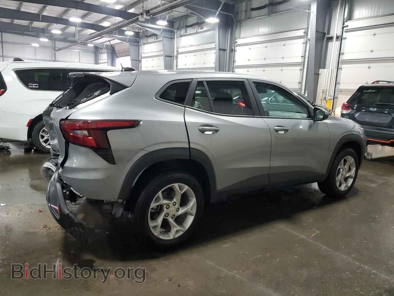 2024 CHEVROLET TRAX - VIN: KL77LFE22RC021430 - Фото 3