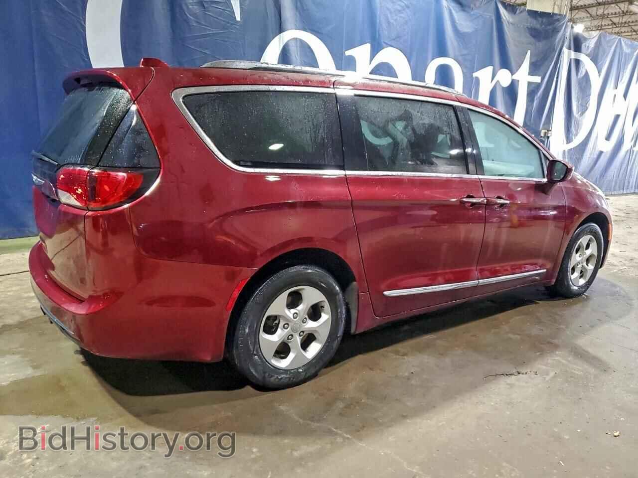 2017 CHRYSLER PACIFICA - VIN: 2C4RC1EG8HR628352 - Фото 3