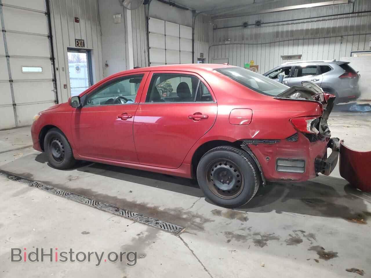 2010 TOYOTA COROLLA - VIN: 2T1BU4EE2AC288085 - Фото 2