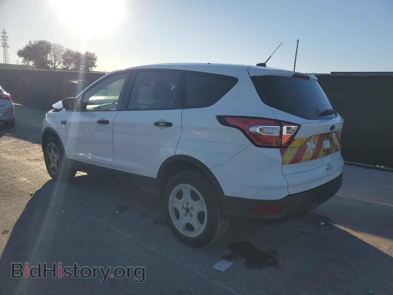 2017 FORD ESCAPE - VIN: 1FMCU0F76HUC98172 - Фото 2