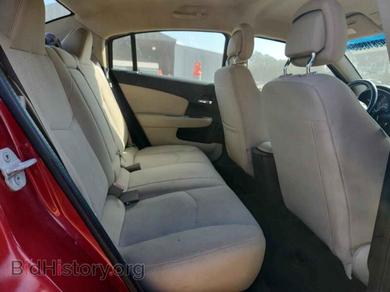 2012 Chrysler 200 (VIN 1C3CCBBB1CN106600) — фото 10 из 13