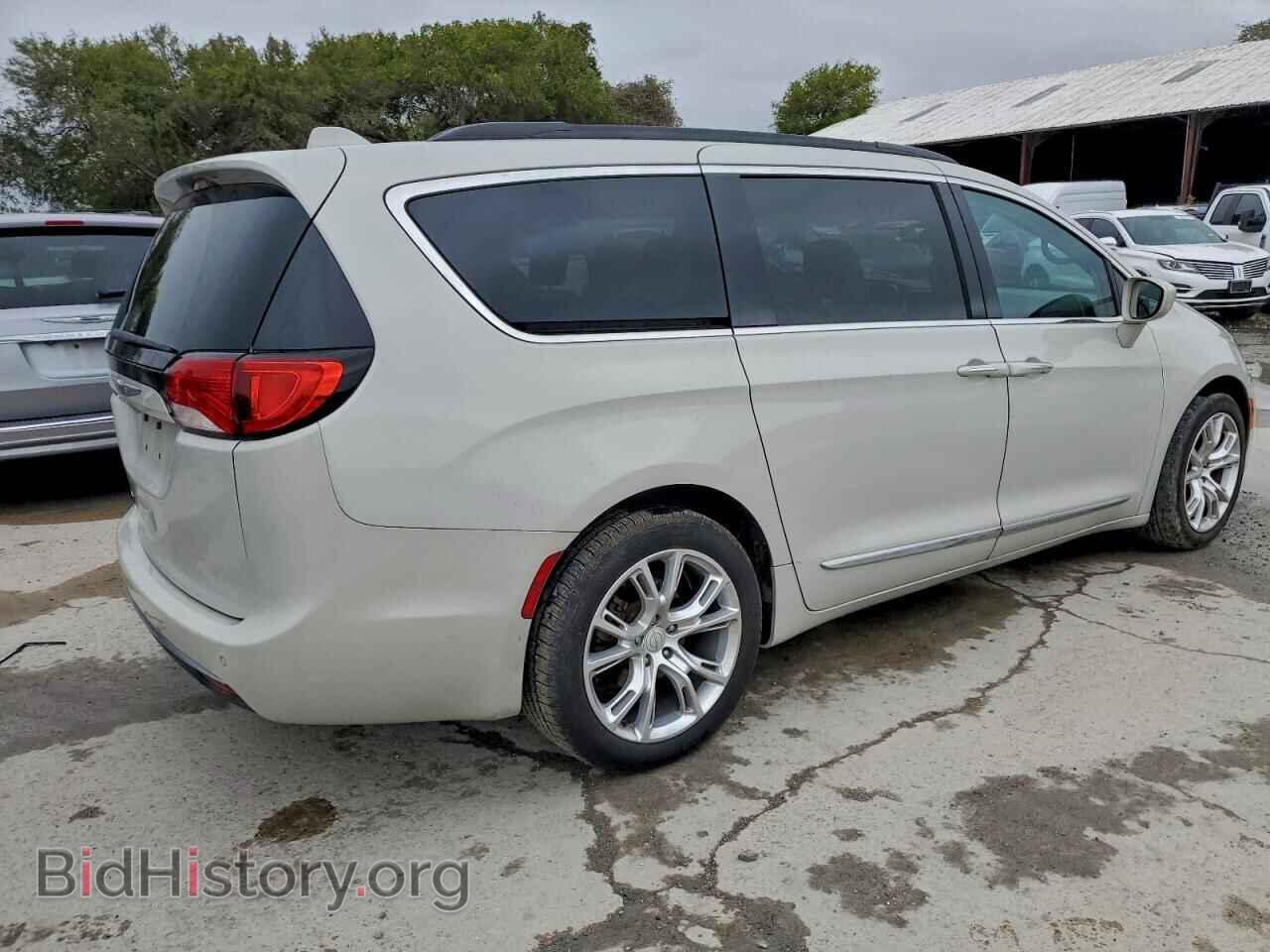 2017 CHRYSLER PACIFICA - VIN: 2C4RC1BG0HR560794 - Фото 3