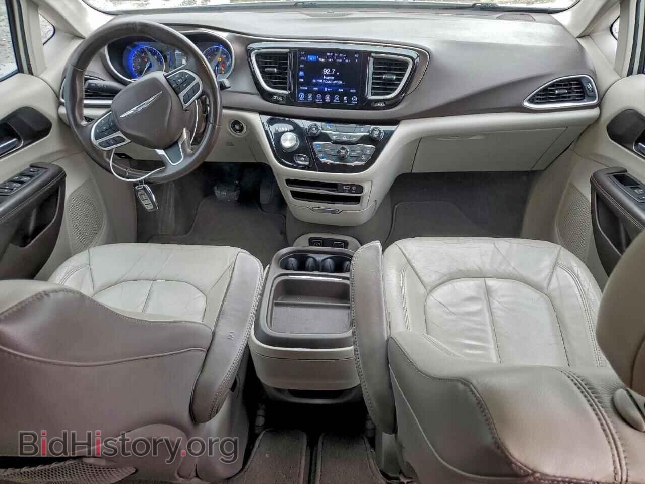 2017 CHRYSLER PACIFICA - VIN: 2C4RC1BG0HR560794 - Фото 8