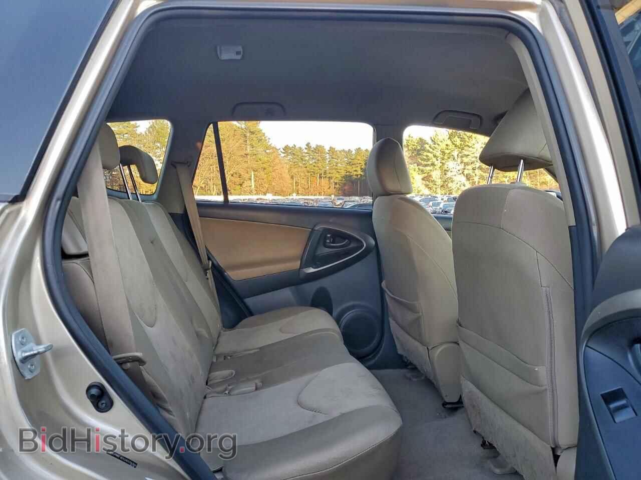 2010 TOYOTA RAV4 - VIN: JTMBF4DV2AD036366 - Фото 11