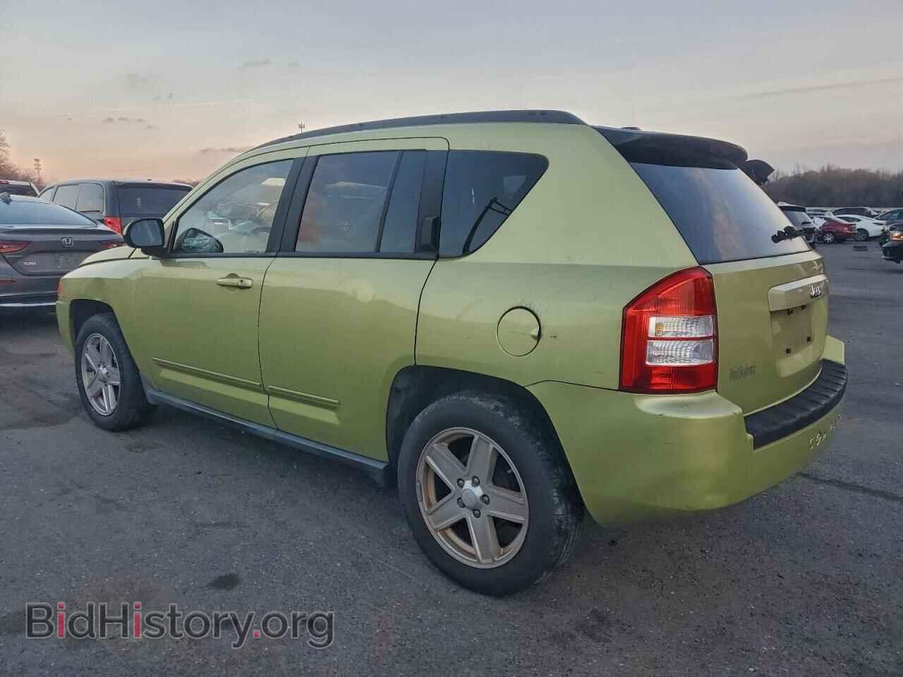 2010 JEEP COMPASS - VIN: 1J4NT4FB9AD515225 - Фото 2