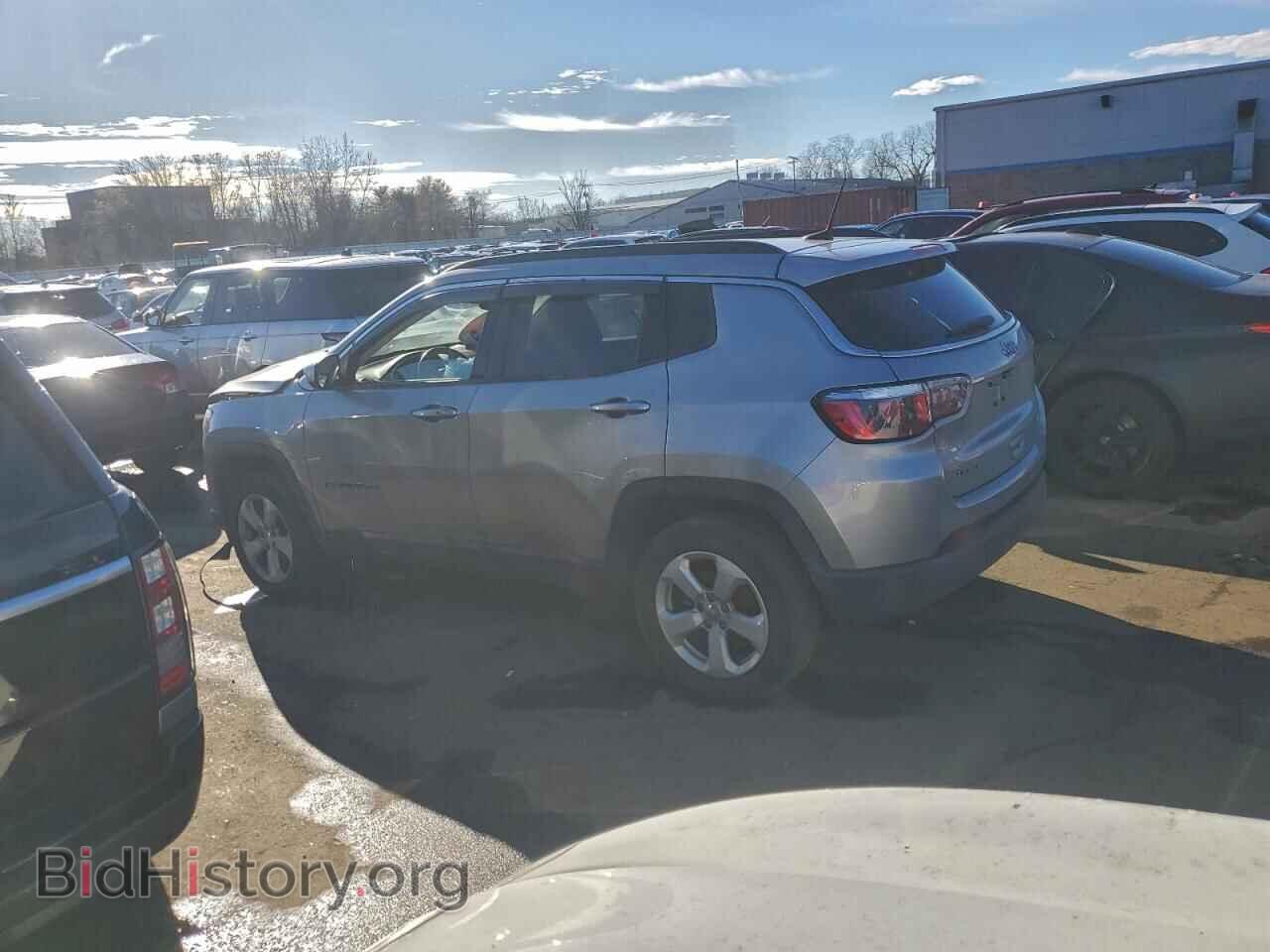 2018 JEEP COMPASS - VIN: 3C4NJDBB6JT176239 - Фото 2