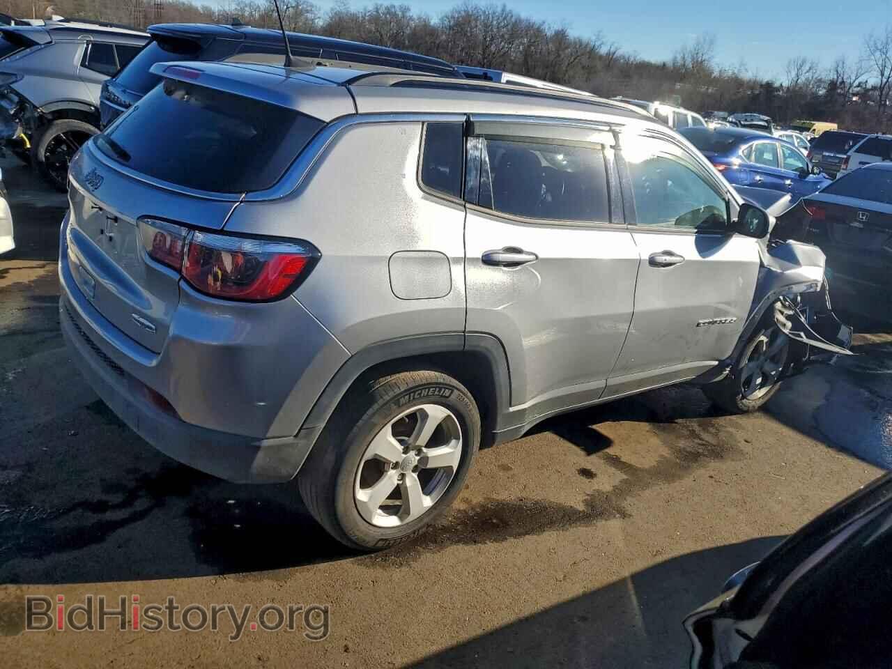 2018 JEEP COMPASS - VIN: 3C4NJDBB6JT176239 - Фото 3