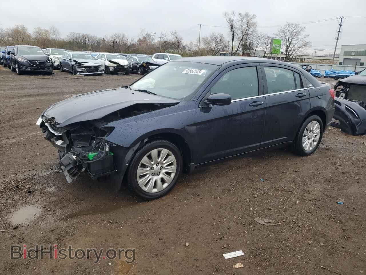 Photo 1C3BC4FB9BN594730 - CHRYSLER 200 2011