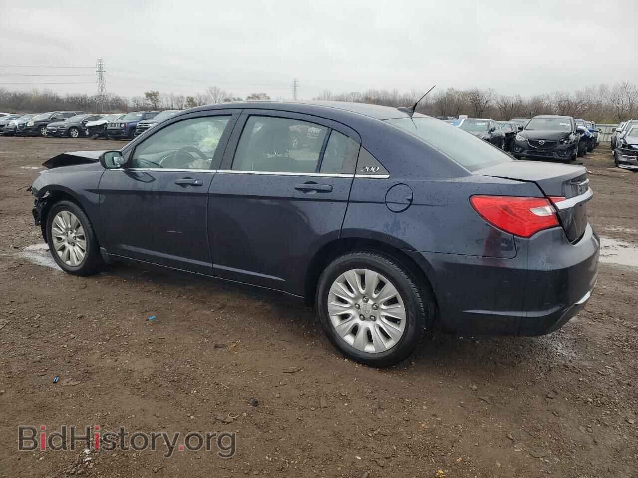 2011 CHRYSLER 200 - VIN: 1C3BC4FB9BN594730 - Photo 2