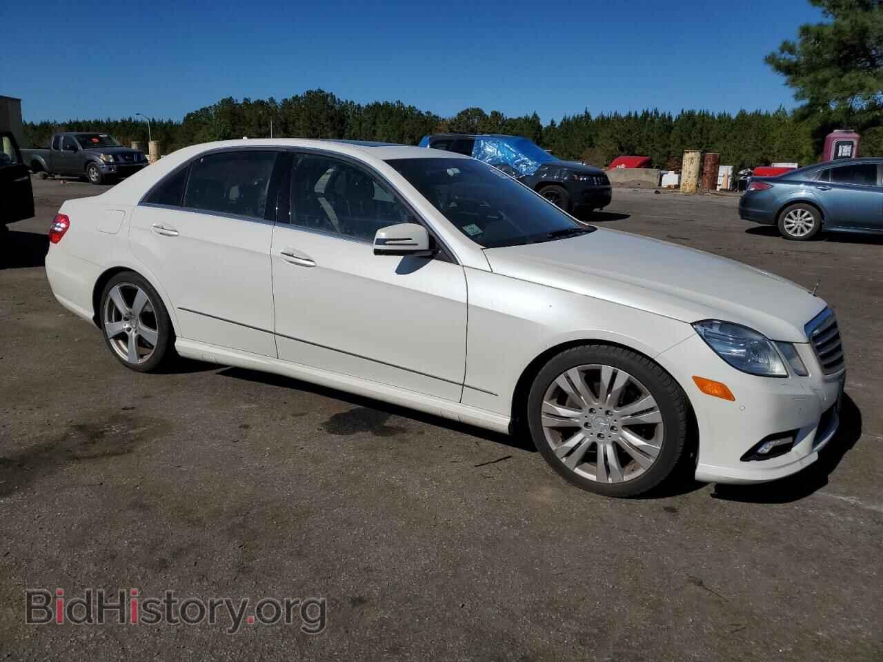 2011 MERCEDES-BENZ E-CLASS - VIN: WDDHF8HB4BA493836 - Фото 4