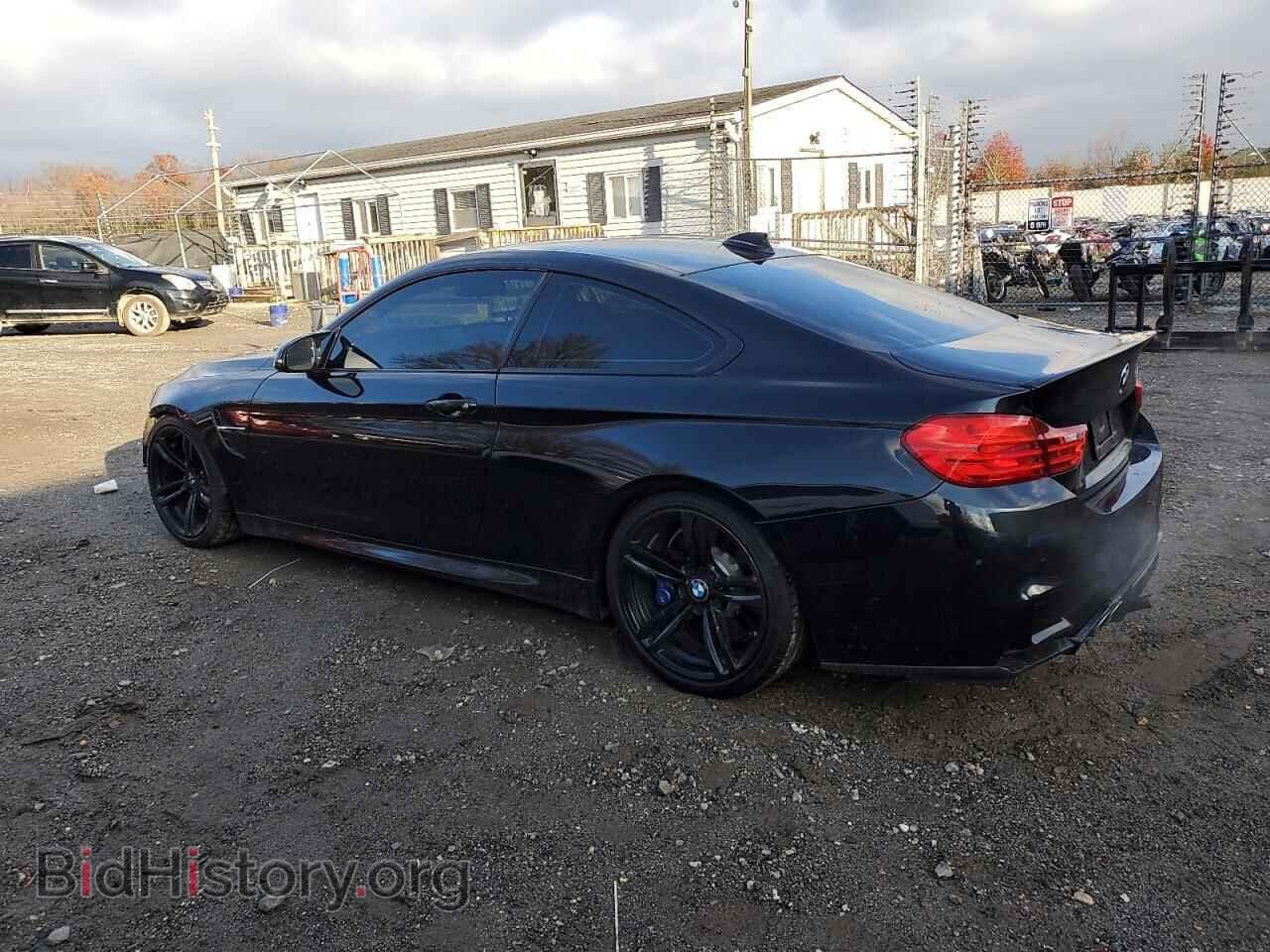 2015 BMW M4 - VIN: WBS3R9C57FK334899 - Фото 2