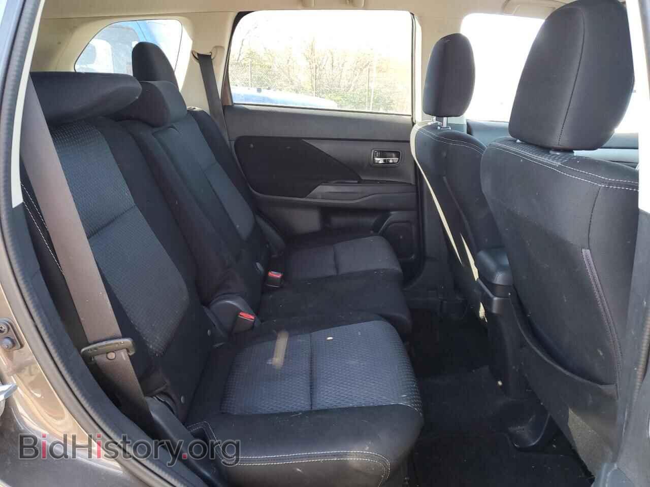 2016 MITSUBISHI OUTLANDER - VIN: JA4AD2A38GZ024558 - Фото 10