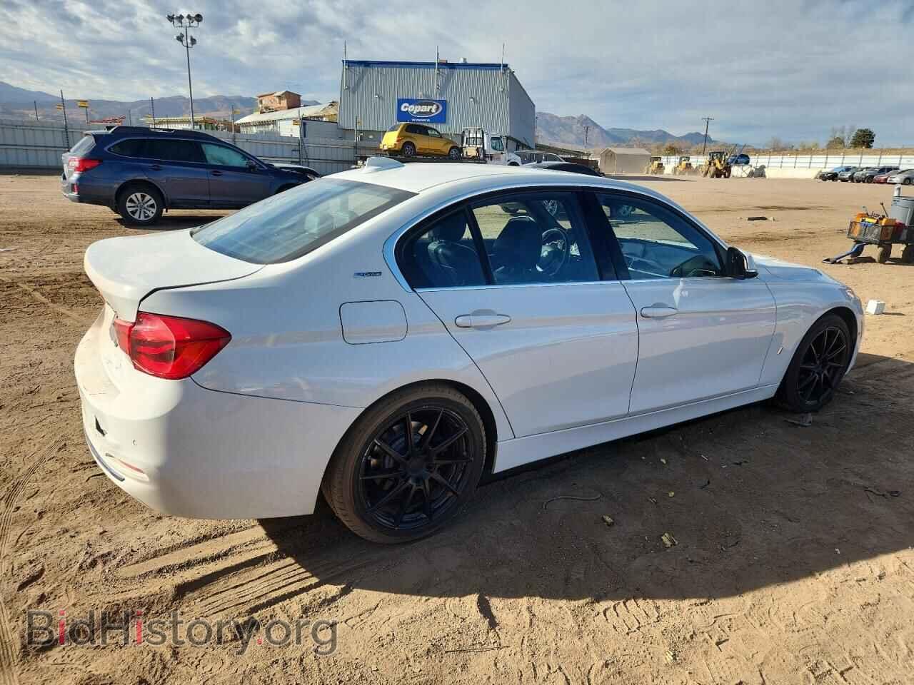 2017 BMW 3 SERIES - VIN: WBA8E1C32HA159220 - Фото 3