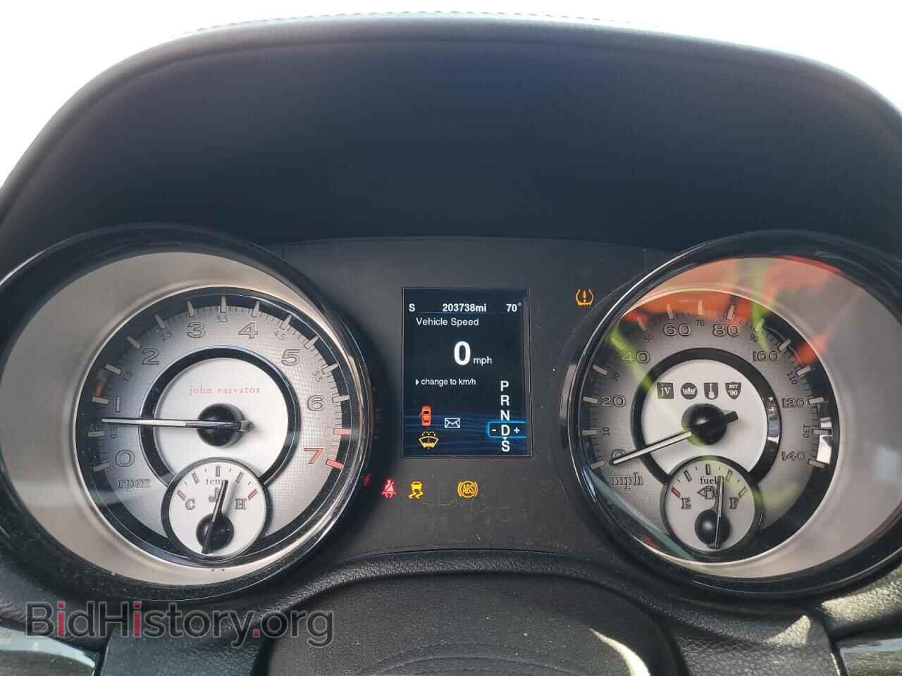 2014 CHRYSLER 300 - VIN: 2C3CCAJG5EH240464 - Фото 9