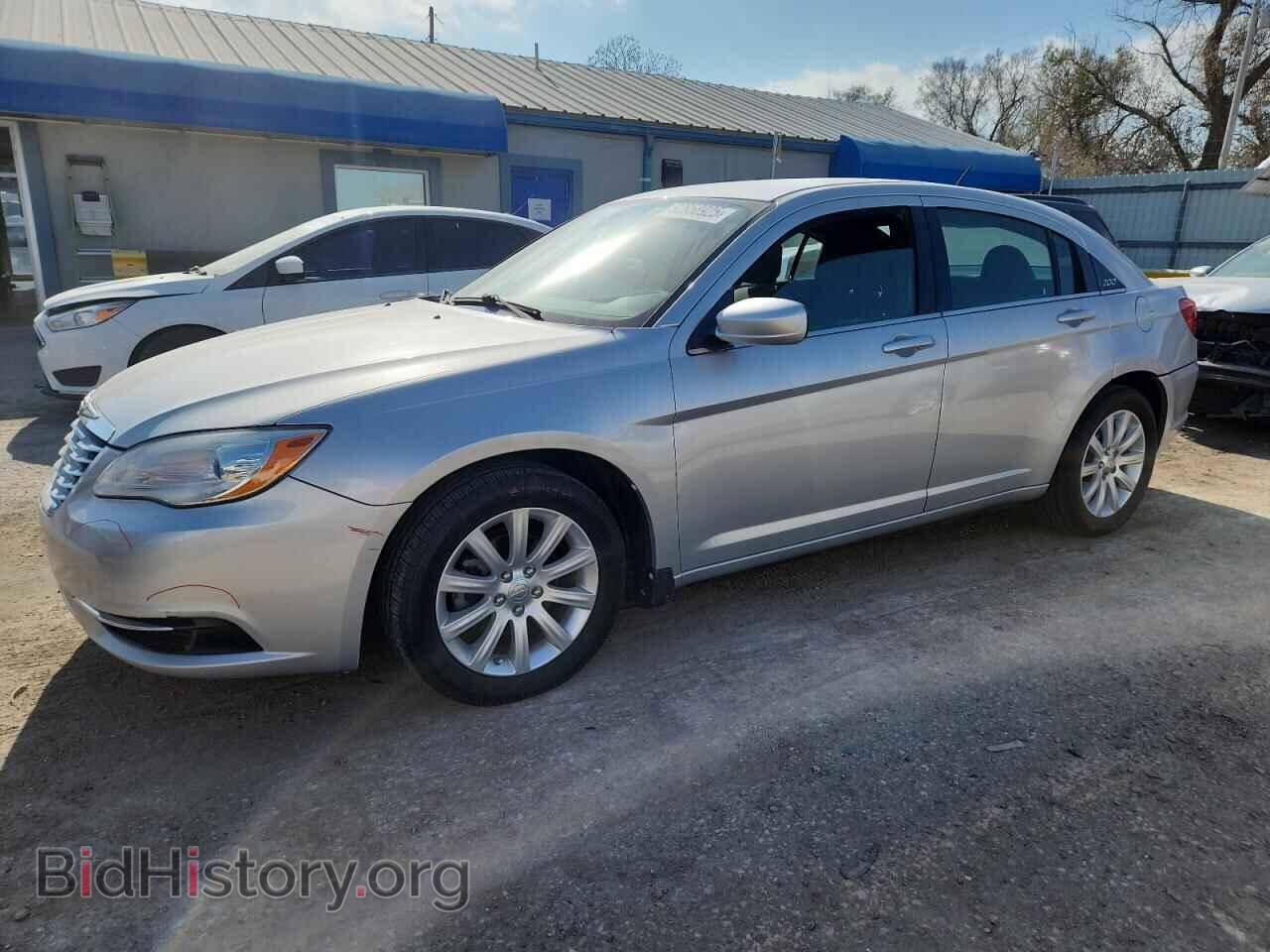 Photo 1C3CCBBG8CN125365 - CHRYSLER 200 2012
