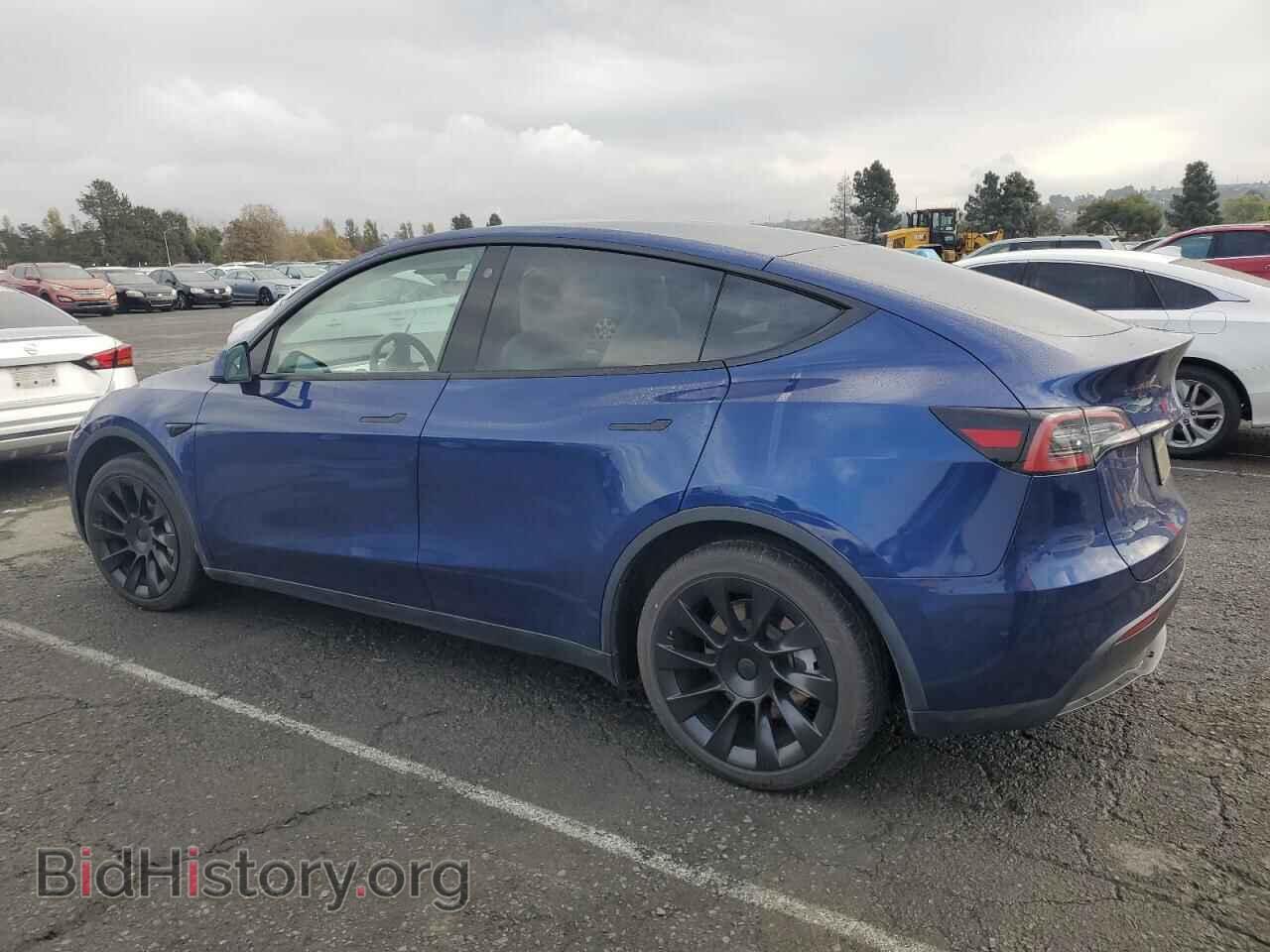 2023 TESLA MODEL Y - VIN: 7SAYGAEE0PF697080 - Фото 2