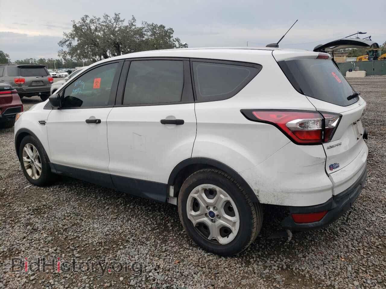 2017 FORD ESCAPE - VIN: 1FMCU0F77HUC19382 - Фото 2