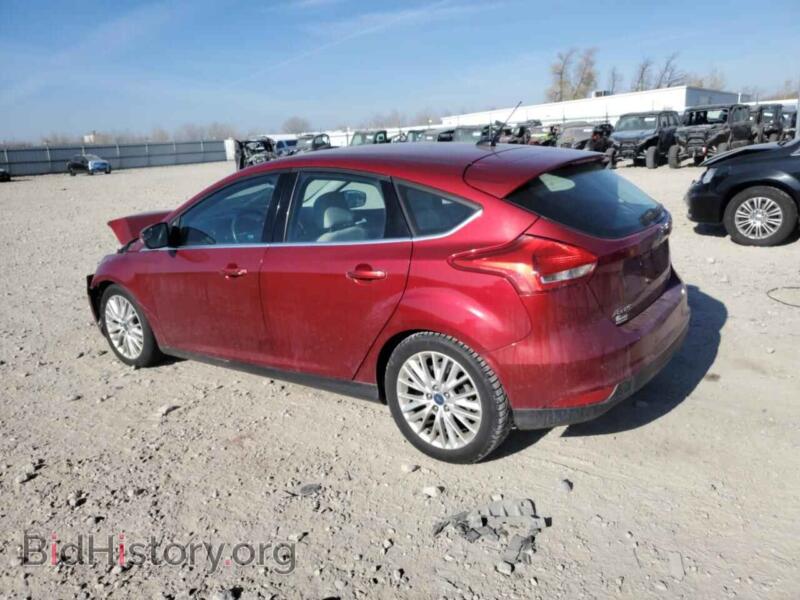 2016 Ford FOCUS (VIN 1FADP3N29GL326550) — фото 2 из 12