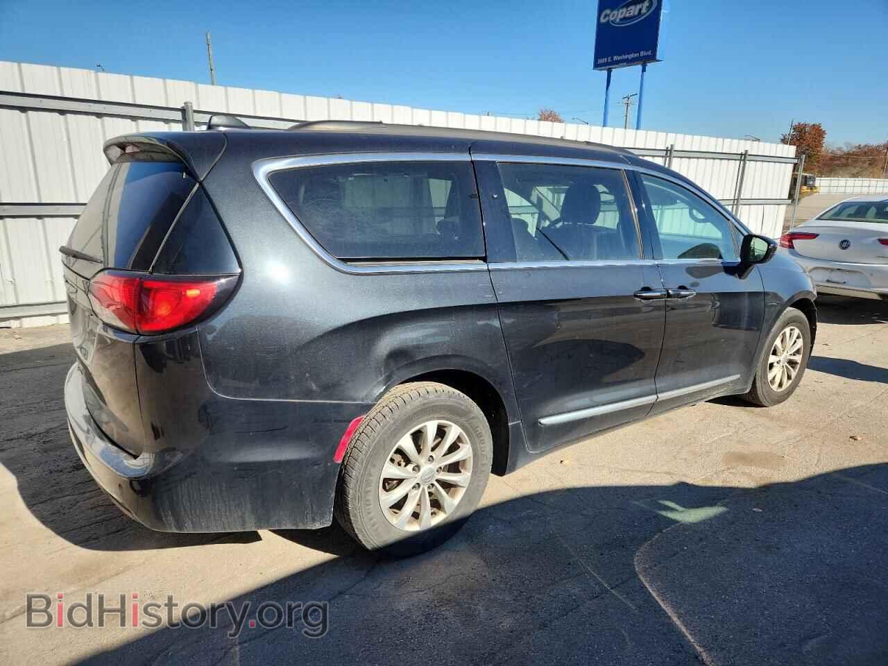 2017 CHRYSLER PACIFICA - VIN: 2C4RC1BG3HR623354 - Фото 3