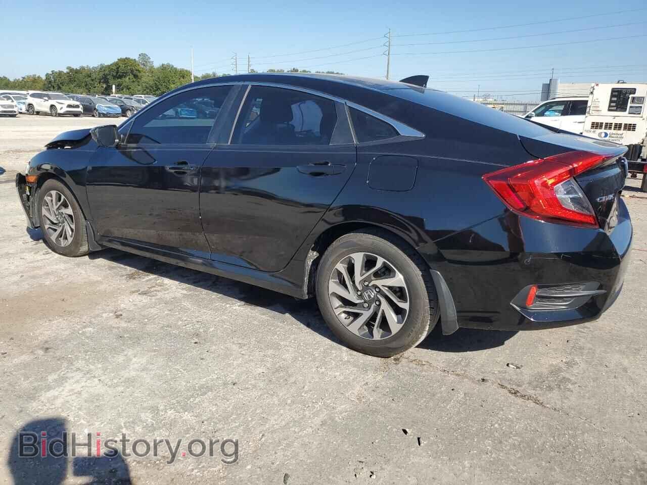 2018 HONDA CIVIC - VIN: 2HGFC2F7XJH585704 - Фото 2