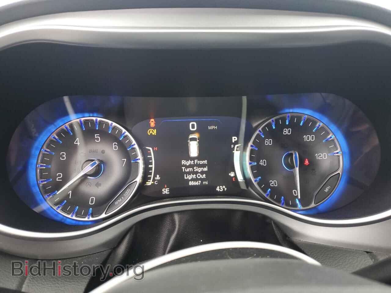 2018 CHRYSLER PACIFICA - VIN: 2C4RC1EG0JR171848 - Фото 9