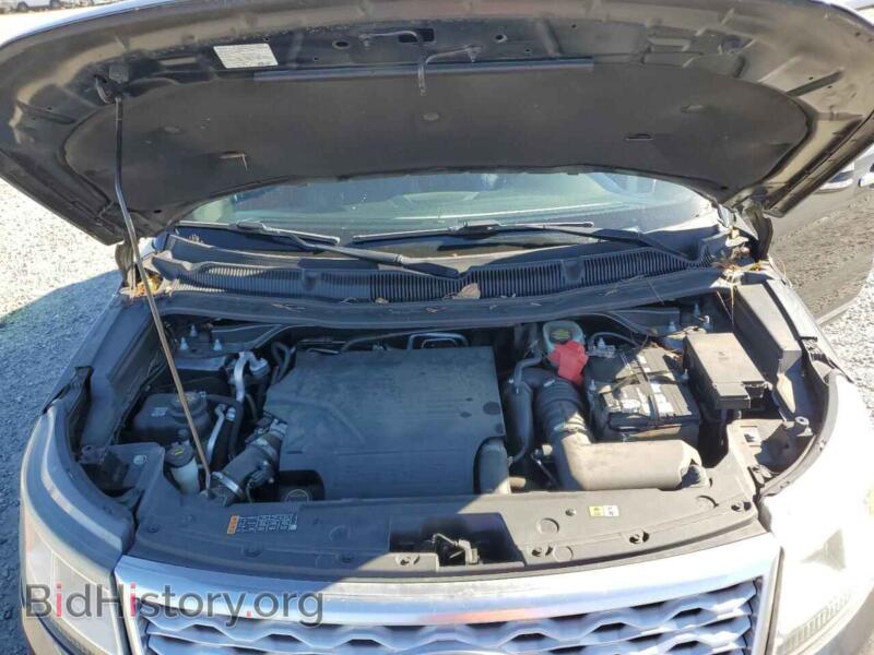 2016 Ford EXPLORER (VIN 1FM5K8HT2GGD21189) — photo 12 of 16