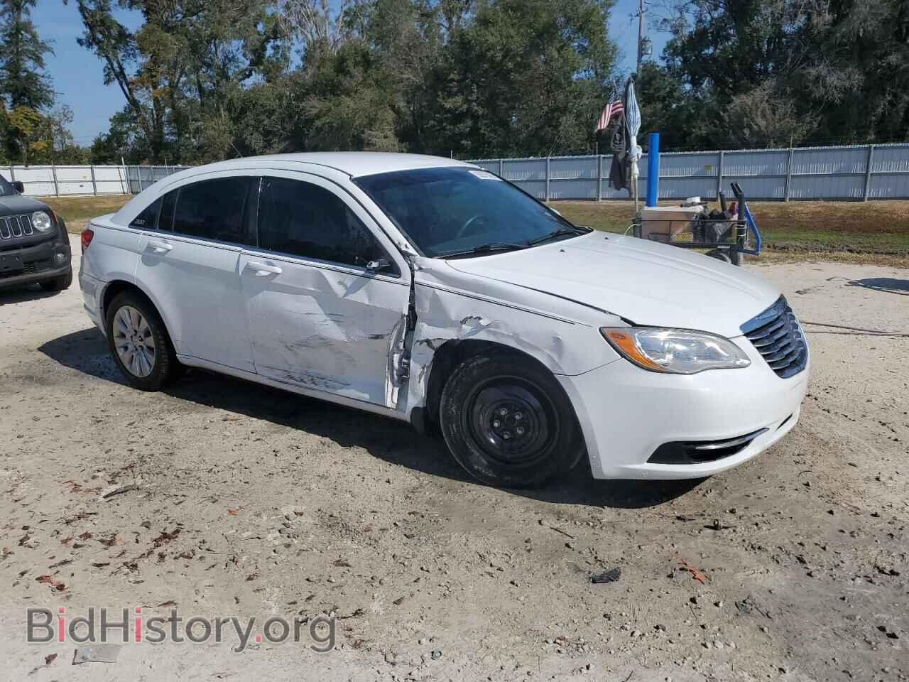 2014 CHRYSLER 200 - VIN: 1C3CCBAB6EN209807 - Фото 4