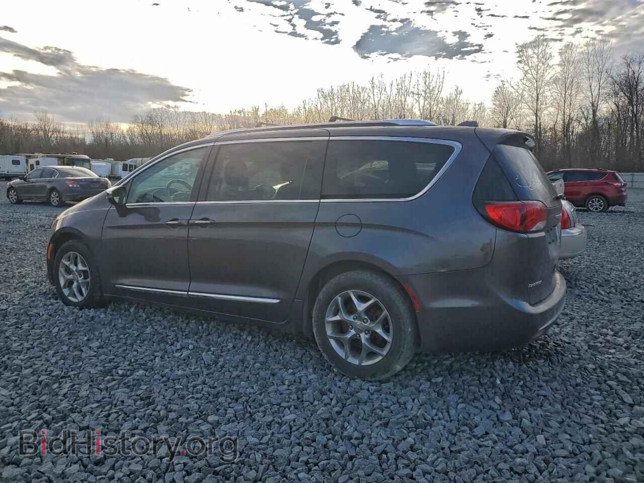 2019 CHRYSLER PACIFICA - VIN: 2C4RC1GGXKR589266 - Фото 2