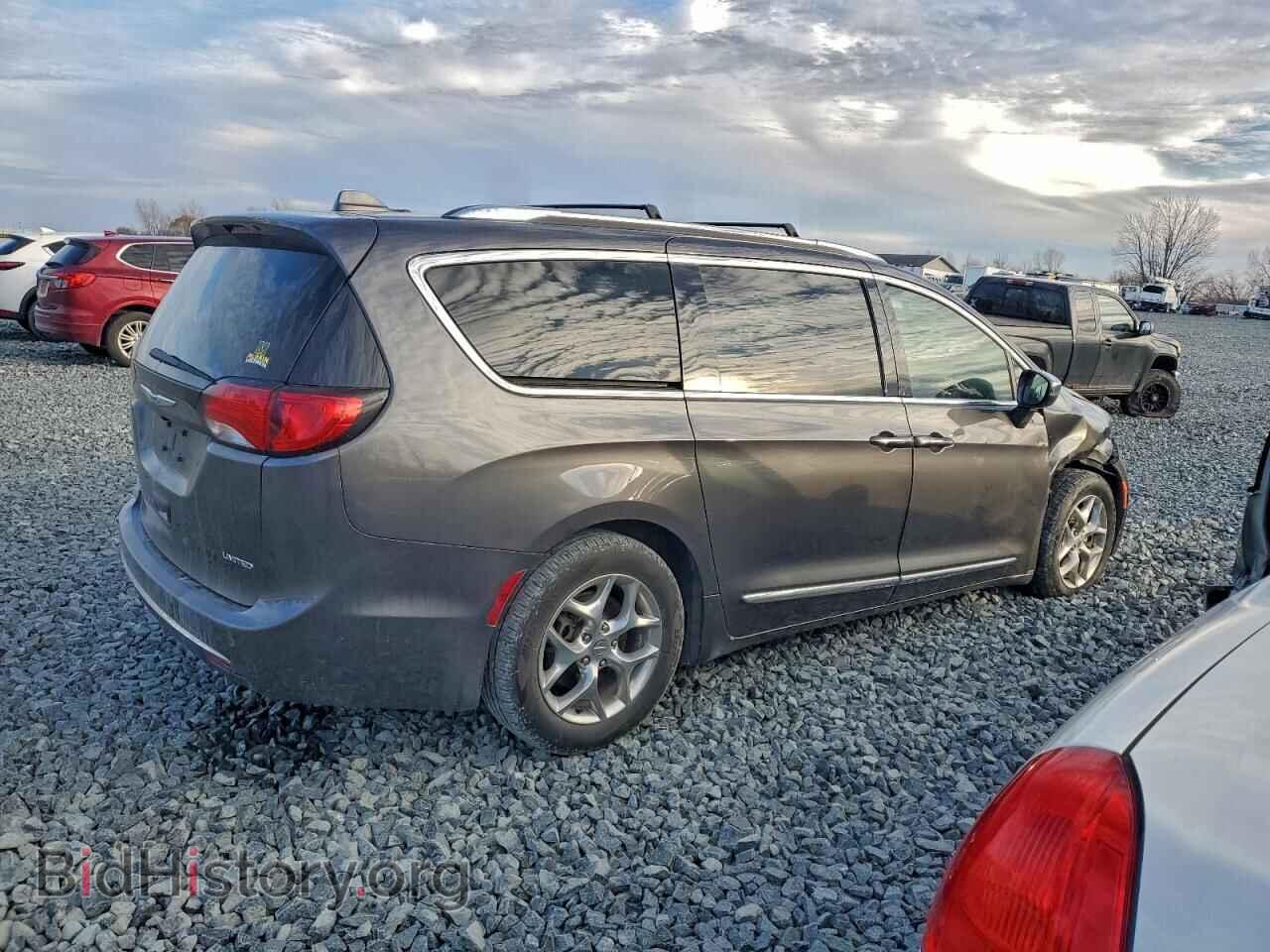 2019 CHRYSLER PACIFICA - VIN: 2C4RC1GGXKR589266 - Фото 3