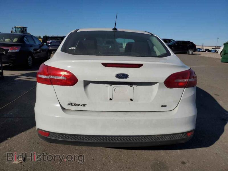 2017 Ford FOCUS (VIN 1FADP3F27HL259835) — фото 6 из 12