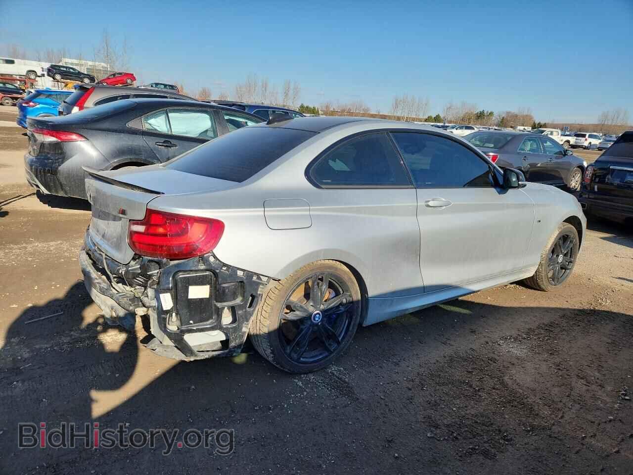 2016 BMW M2 - VIN: WBA1J9C51GV696651 - Фото 3