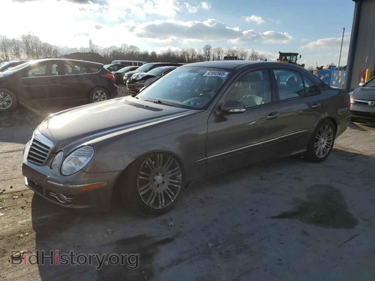 Photo WDBUF87XX8B305988 - MERCEDES-BENZ E-CLASS 2008