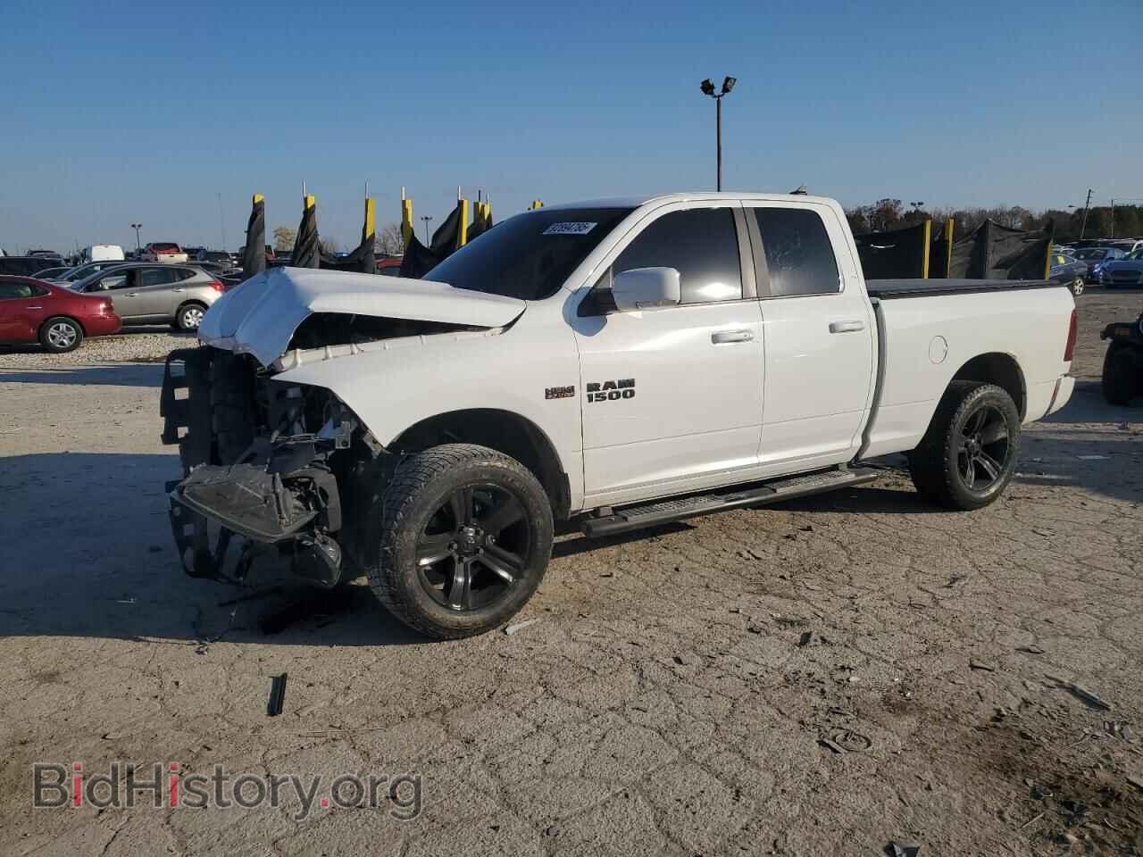 Фотография 1C6RR7HT8JS198957 - RAM 1500 2018