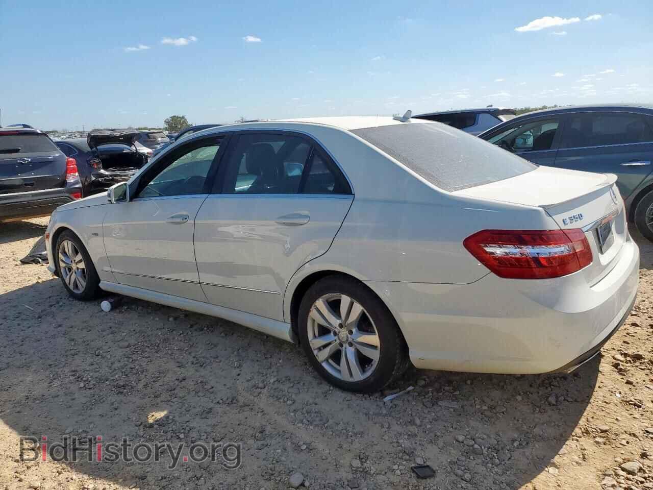 2012 MERCEDES-BENZ E-CLASS - VIN: WDDHF2EB8CA520216 - Photo 2